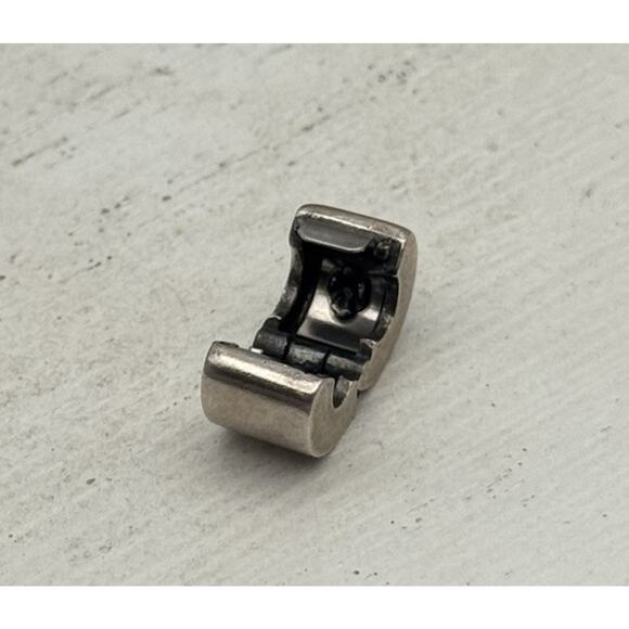 Authentic Pandora Sterling Silver Plain Clip Charm 790138 ALE 2.15 Grams - Picture 3 of 5